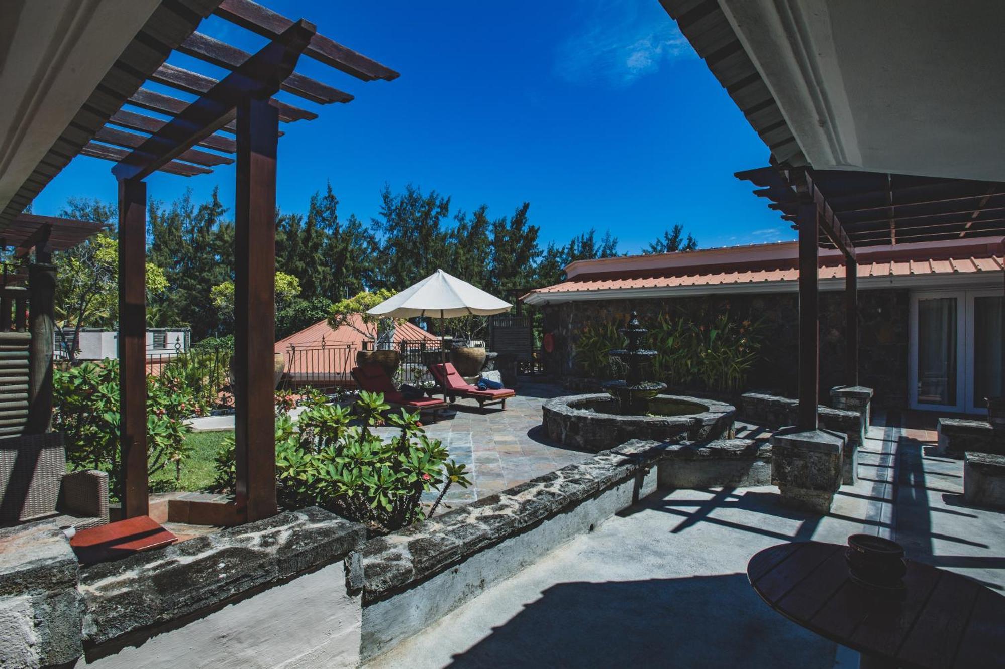 Aanari Hotel & Spa- Mauritius Flic-en-Flacq Exteriér fotografie